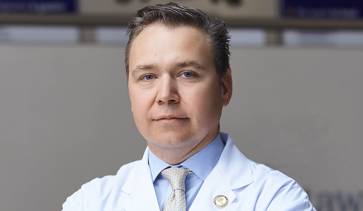 Dr. Paul Beaulé looks to improve orthopedic surgery innovations and the implants used