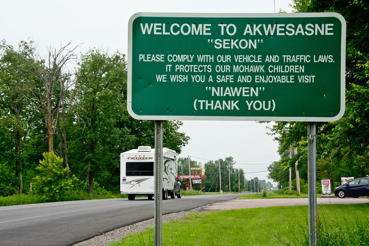 A street sign that says: Welcome to Akwesasne 'Sekon'